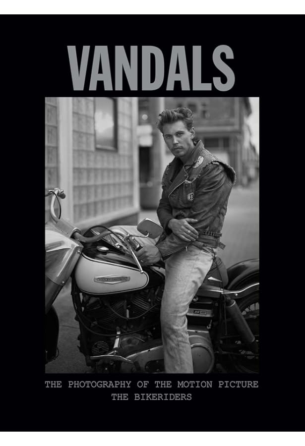 洋書 THE  BIKERIDERS   Danny  Lyon The Bikeriders: Lyon, Danny: 9780811841603: Amazon.com: Books